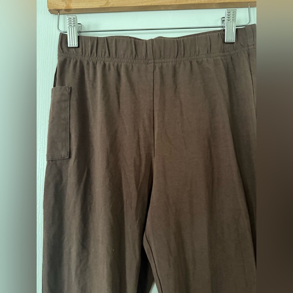 Brown Stretchy Soft Long Sleeve Top + Flare Pant (2-piece set!) - Size Small - Picture 10 of 11